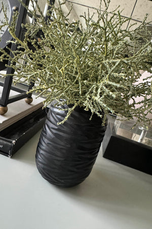 Curly grass in a Black Carved Vase (Green)