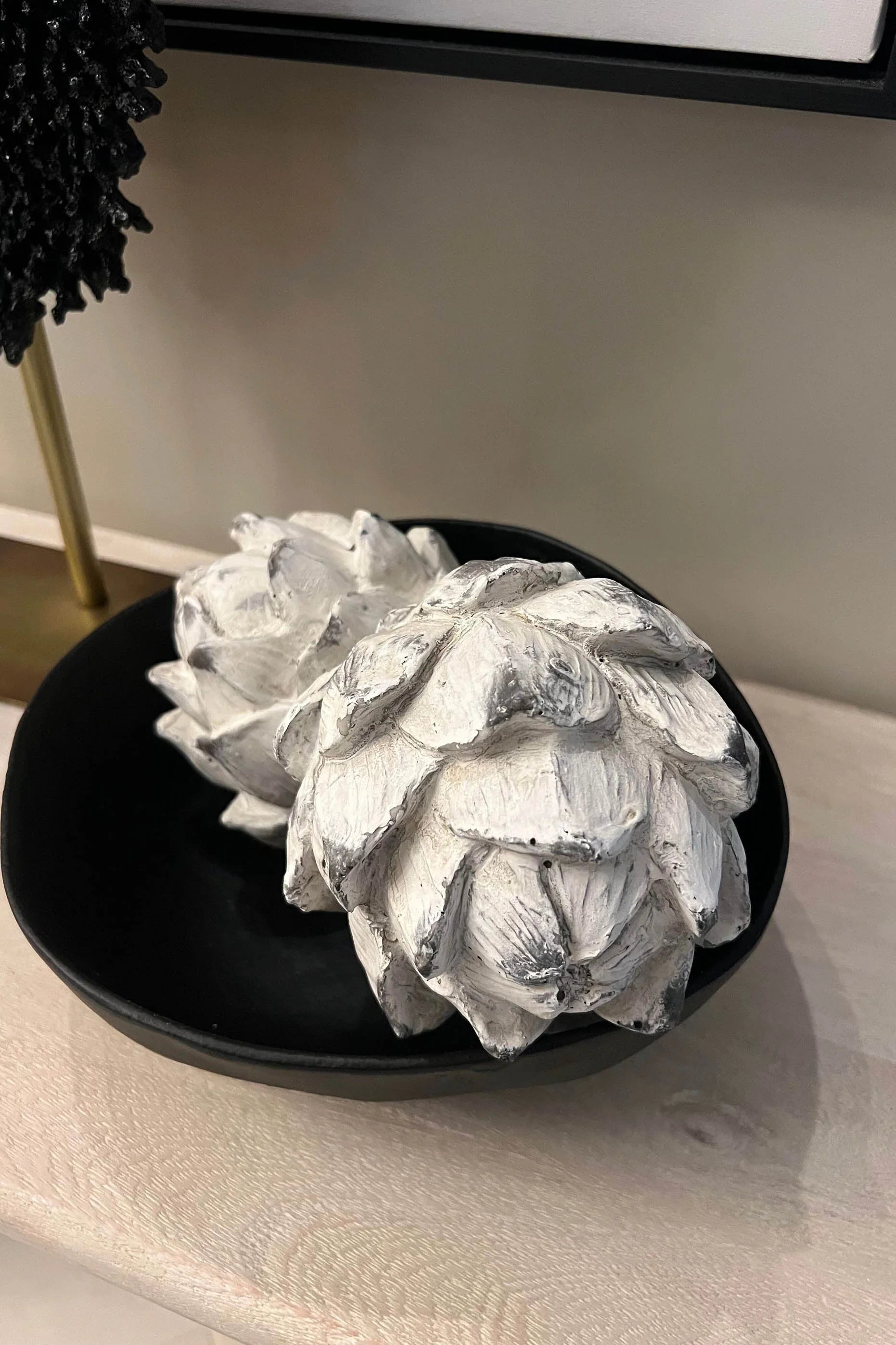 Decorative Artichoke (White) RTfact Flowers 