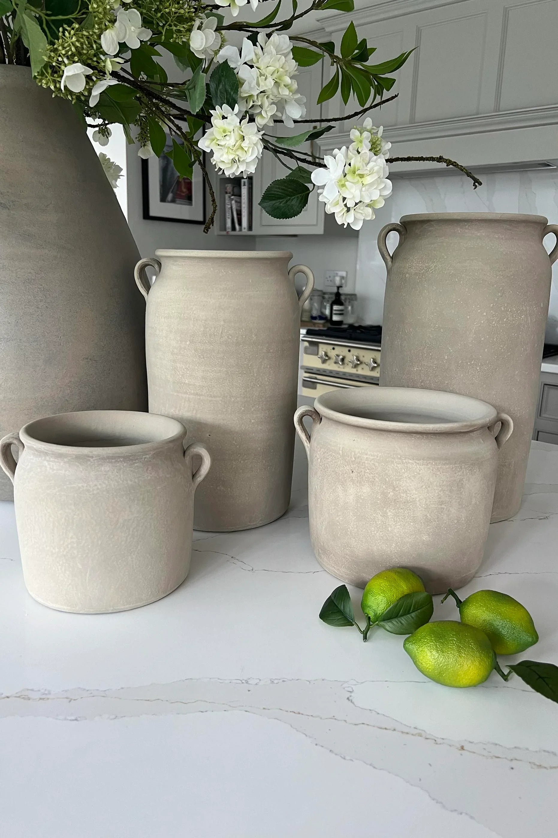 Matt Stone Vases RTfact Flowers 