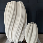 White Ceramic 'Star' Vase RTfact Flowers 