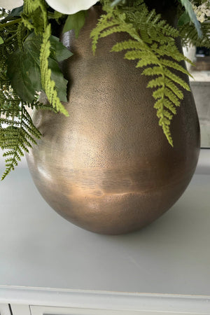 Peony, Nigella, Thistle and Queen Anne's Lace in a Gold Metallic Vase RTfact Flowers 