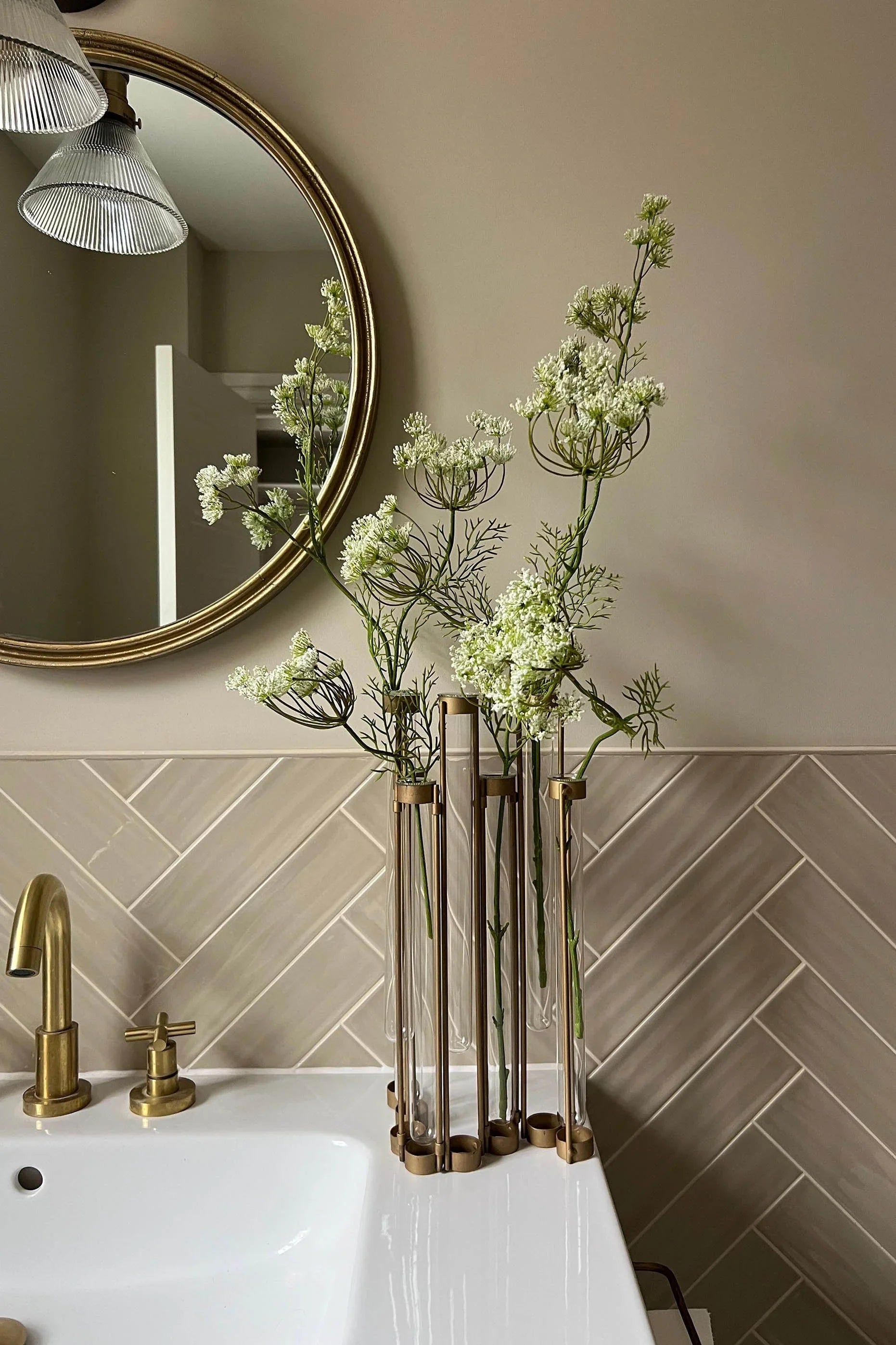Test Tube Vases with Queen Anne's Lace RTfact Flowers 