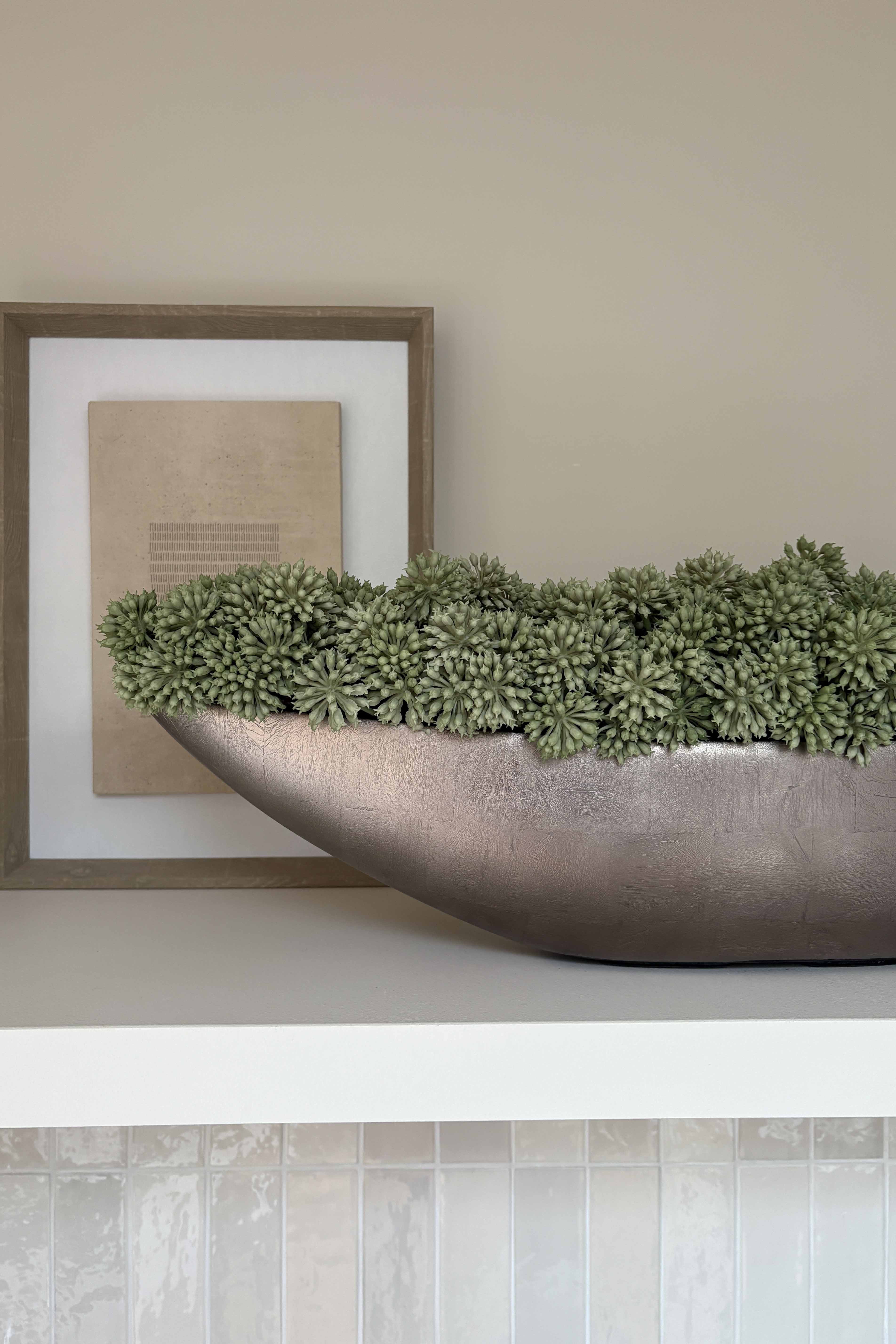 Angelica in a Bronze Lacquered Boat RTfact Flowers 