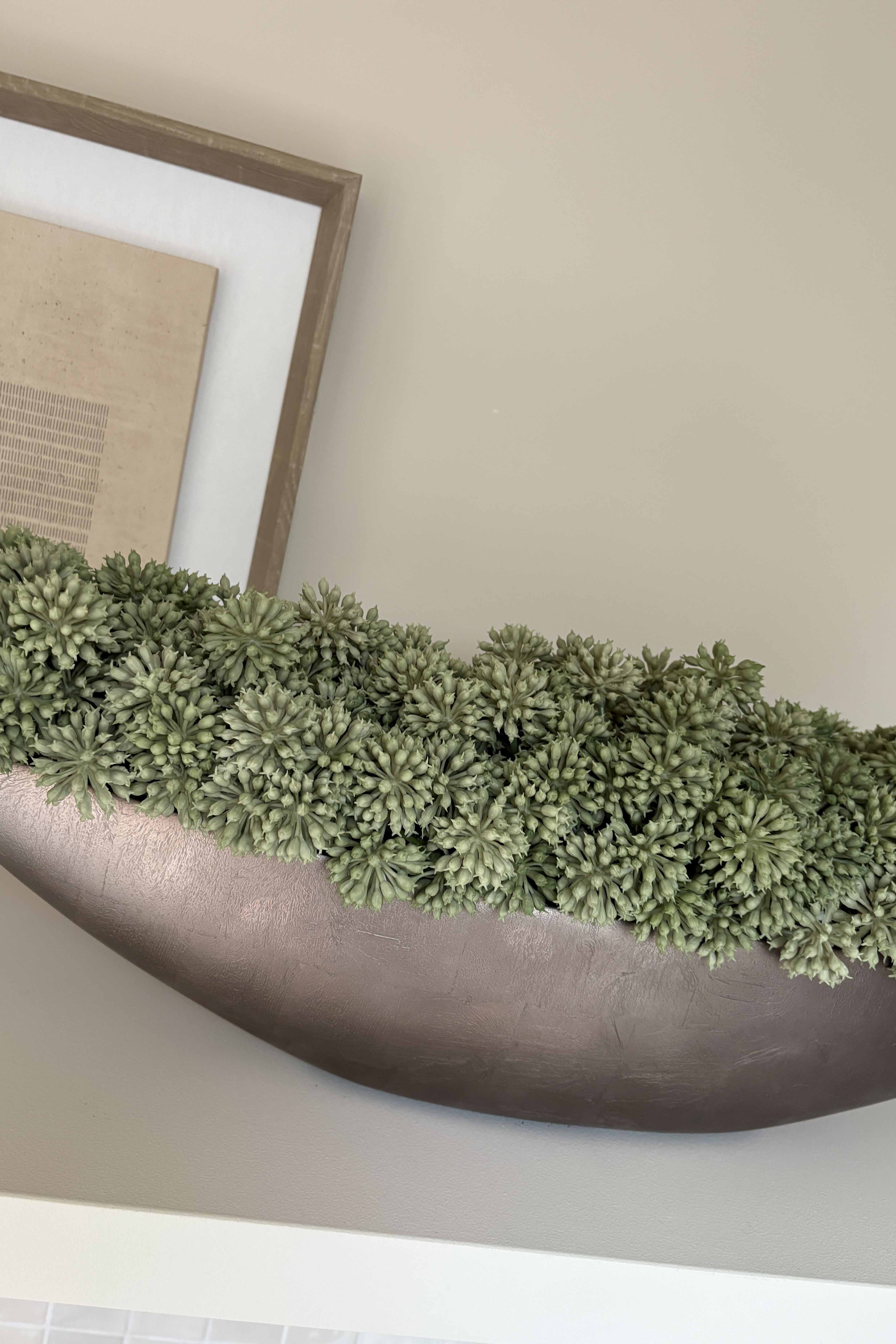 Angelica in a Bronze Lacquered Boat RTfact Flowers 