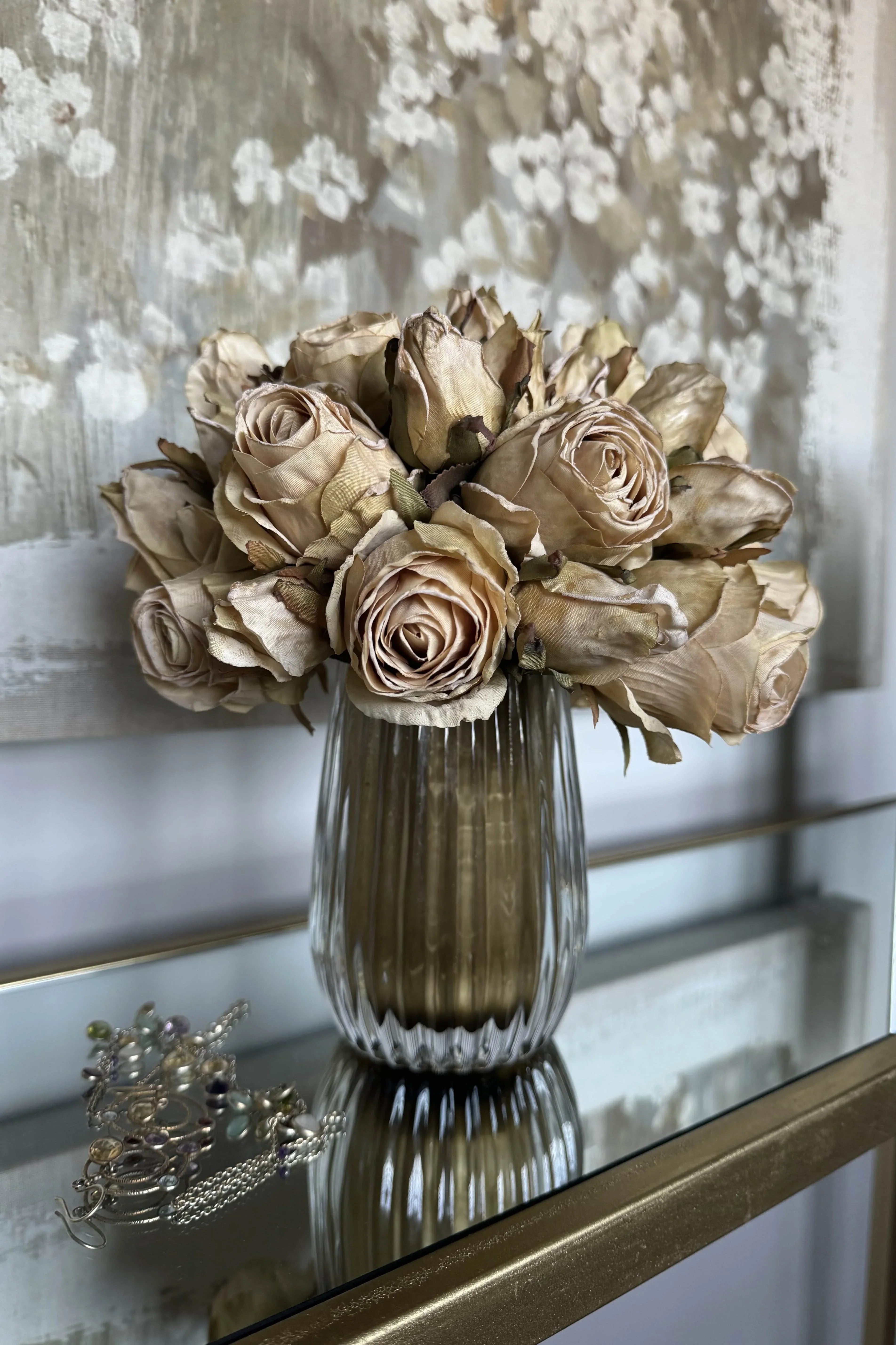 Roses in a Ribbed Glass Vase (Champagne) RTfact Flowers 