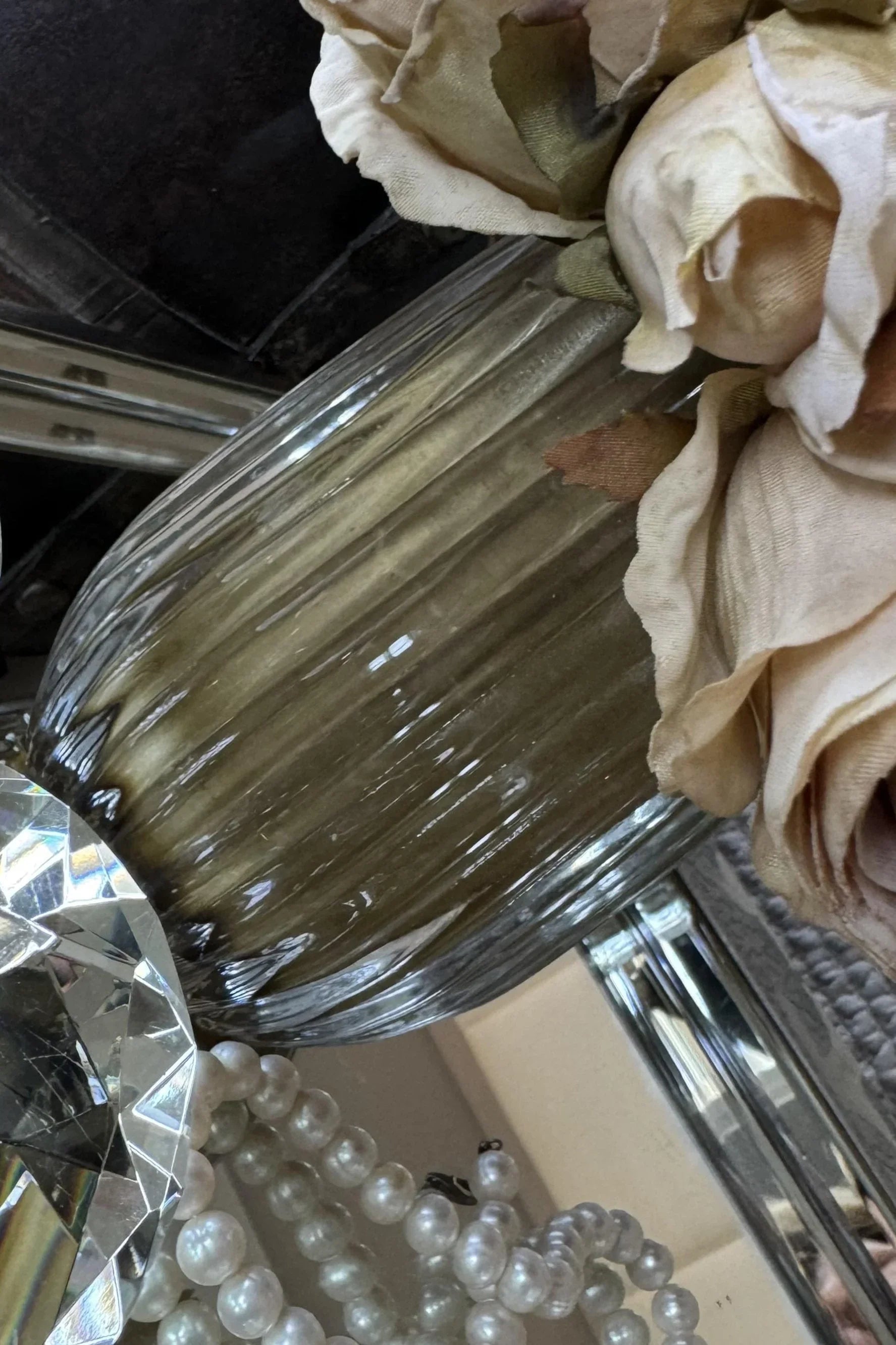 Roses in a Ribbed Glass Vase (Champagne) RTfact Flowers 