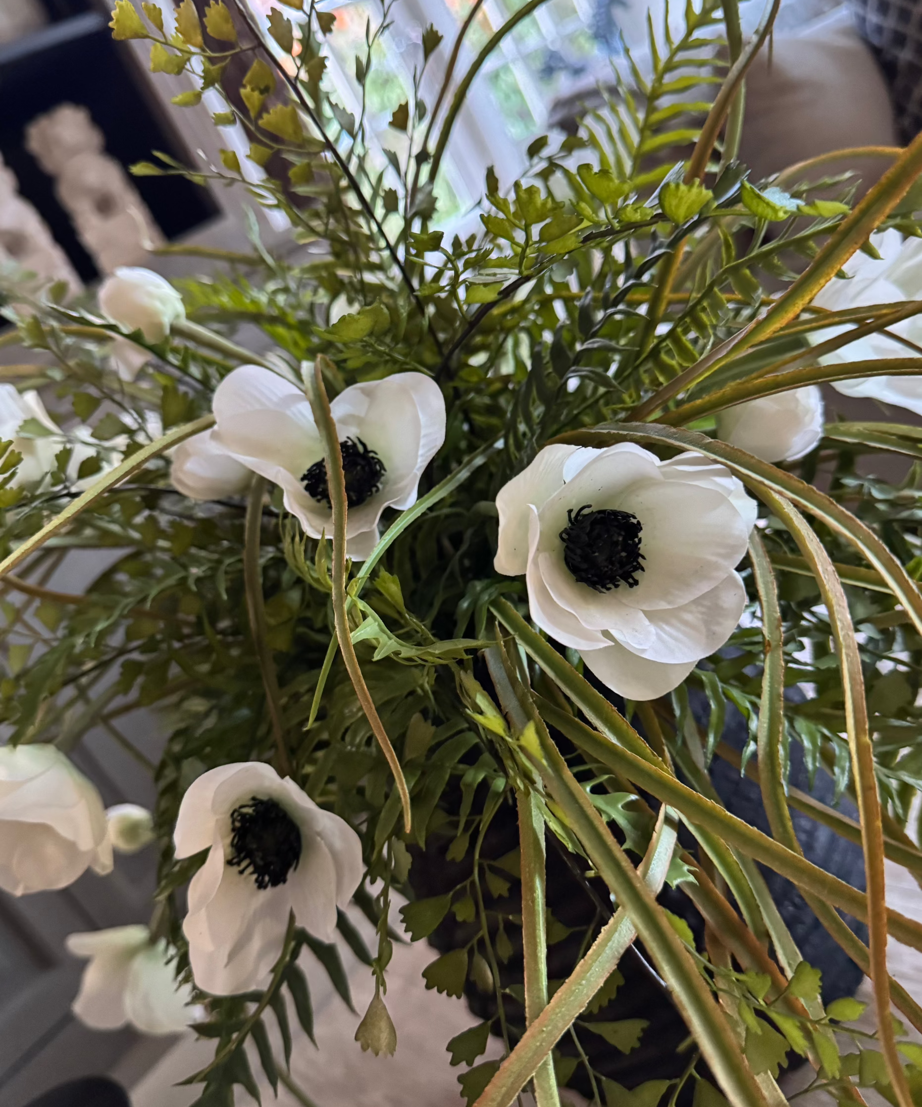 Anemone, Fern and Tillandsia Grass in a Black Ribbed Wooden Vase RTfact Flowers 