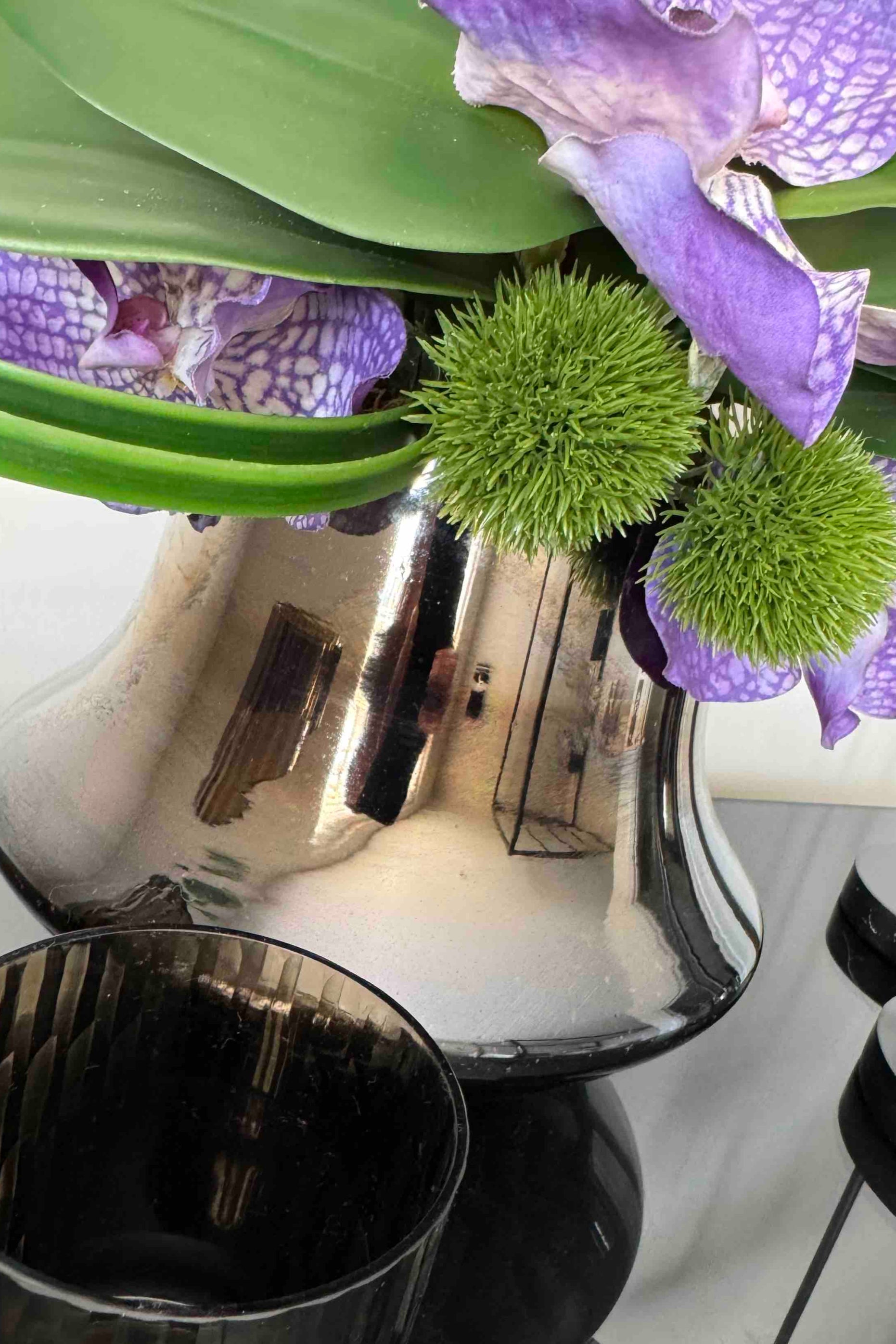 Tropical Birds of Paradise and Vanda Orchids in a Metallic Glass Vase (Small) RTfact Flowers 