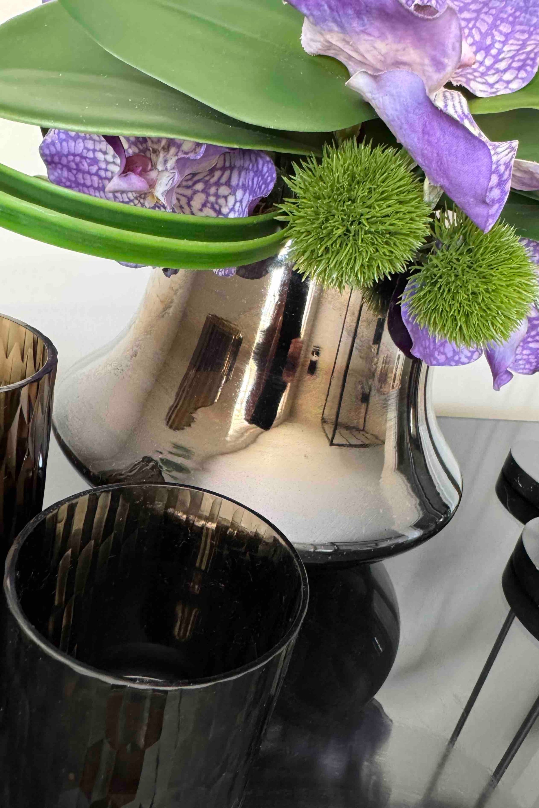 Tropical Birds of Paradise and Vanda Orchids in a Metallic Glass Vase (Large) RTfact Flowers 