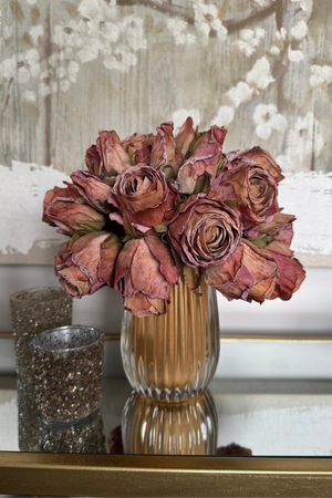 Roses in a Ribbed Glass Vase (Russet Salmon) RTfact Flowers 