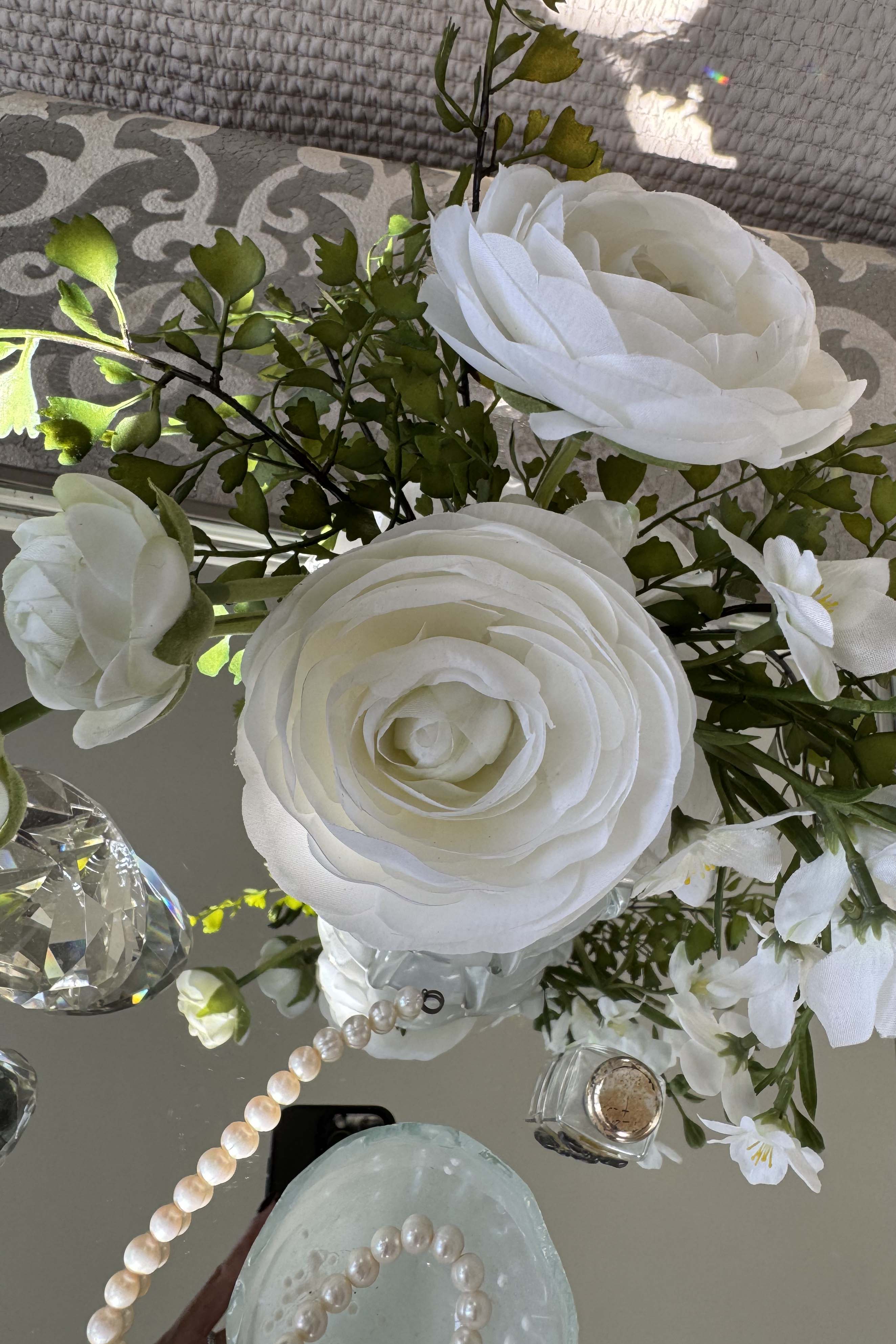 Ranunculus and Larksprum Spray in a Ribbed Glass Vase (White) RTfact Flowers 