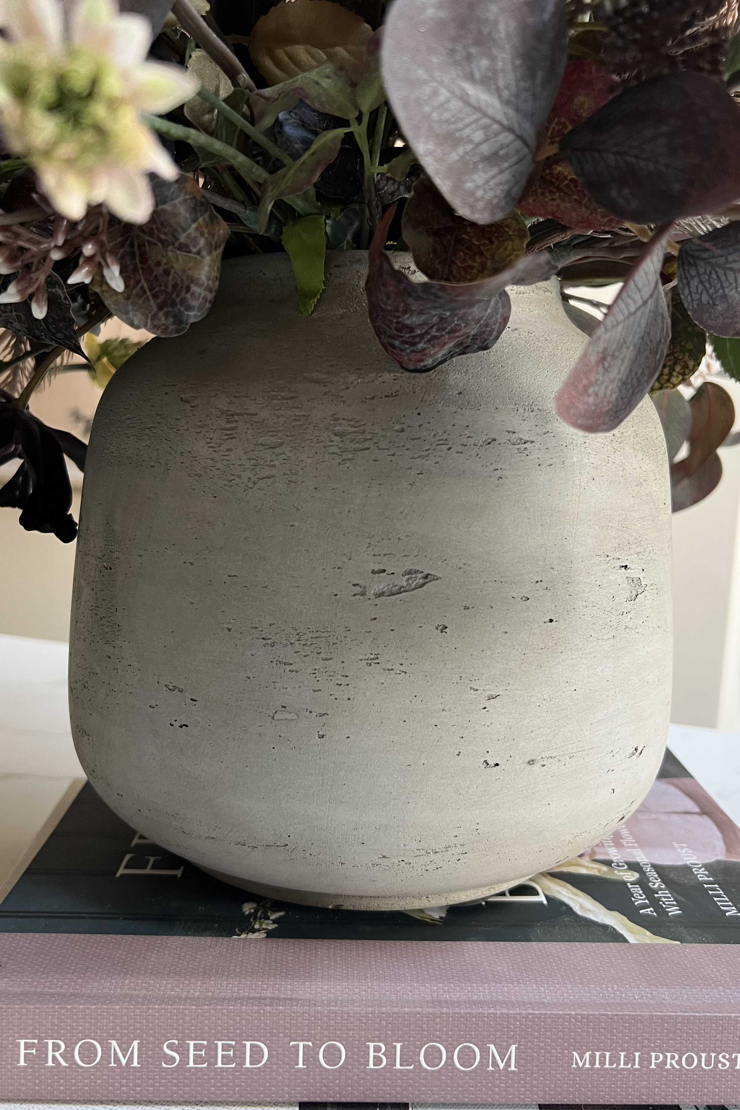 Rose, Eucalyptus and Astrantia in a Textured Grey Vase - RTfact Flowers