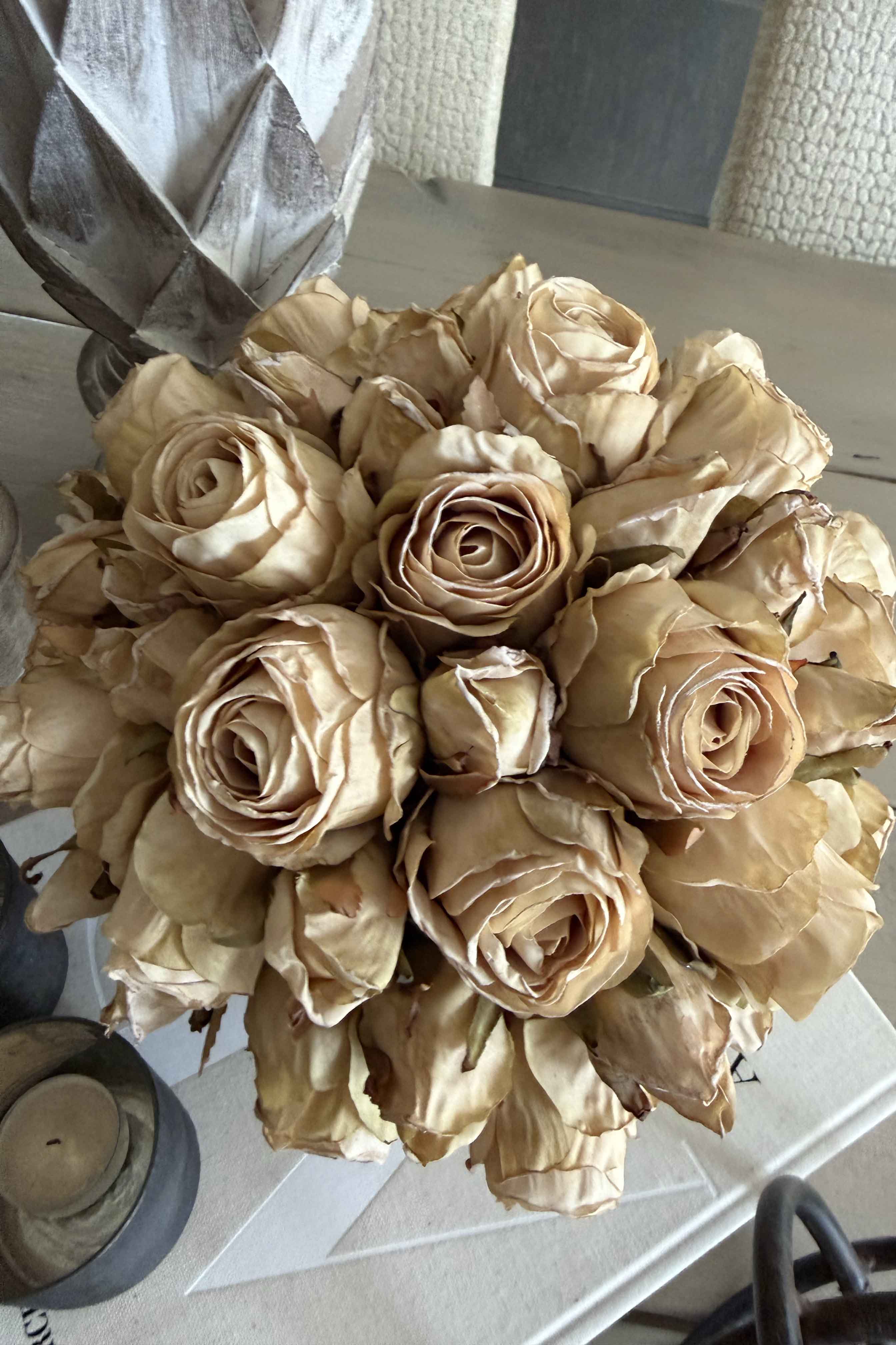 Roses (Russet Pale Salmon) in a Bronze Pot RTfact Flowers 