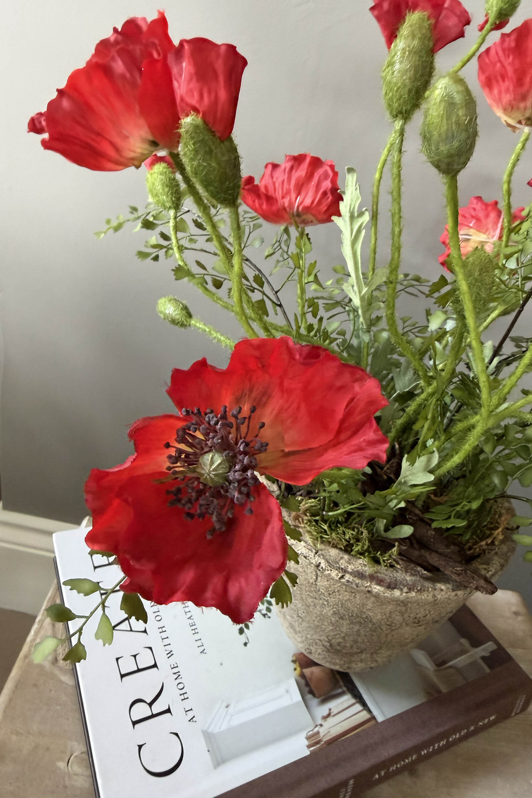 Poppies in a Rustic Stone Pot RTfact Flowers 