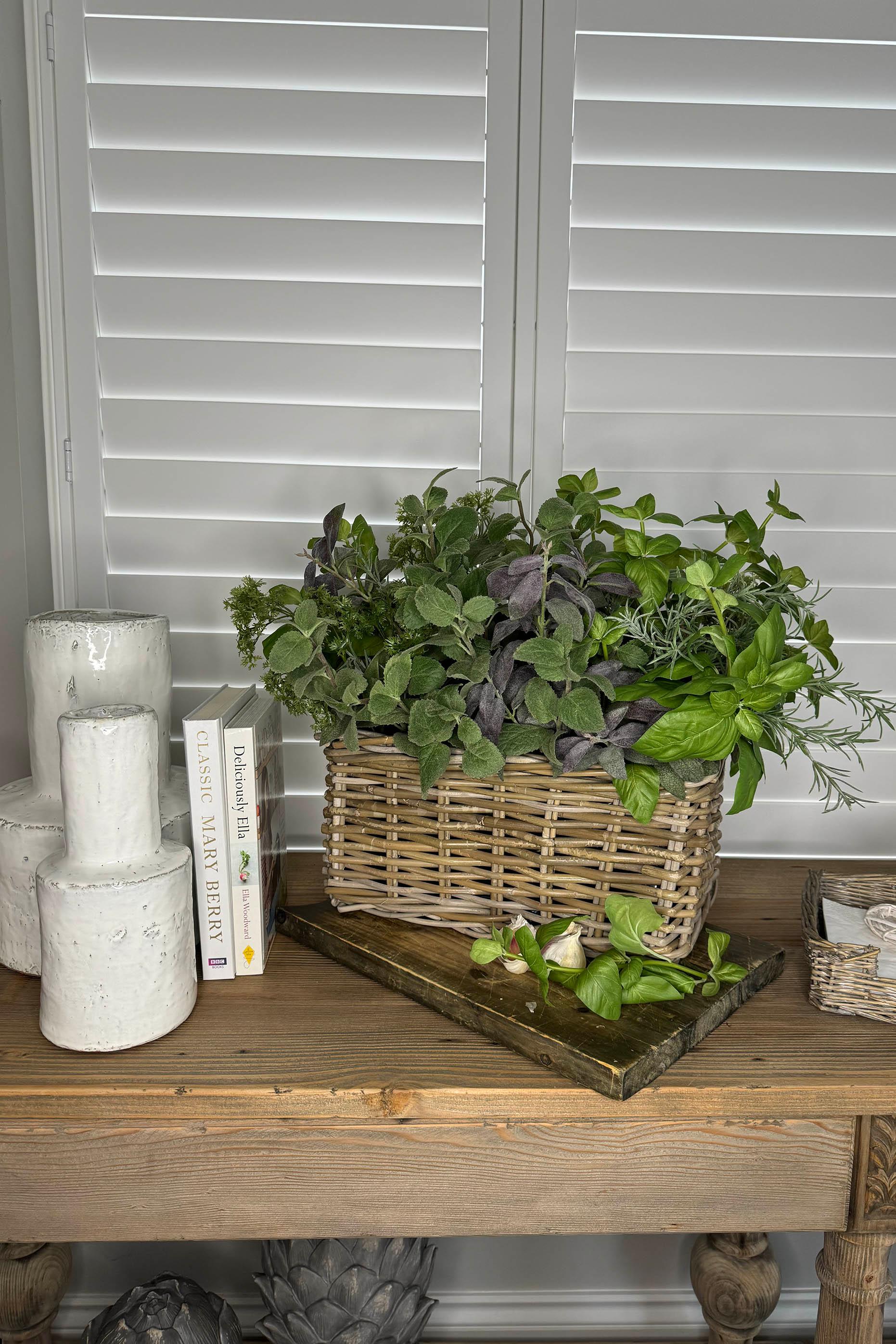 Mixed Herb Basket RTfact Flowers 