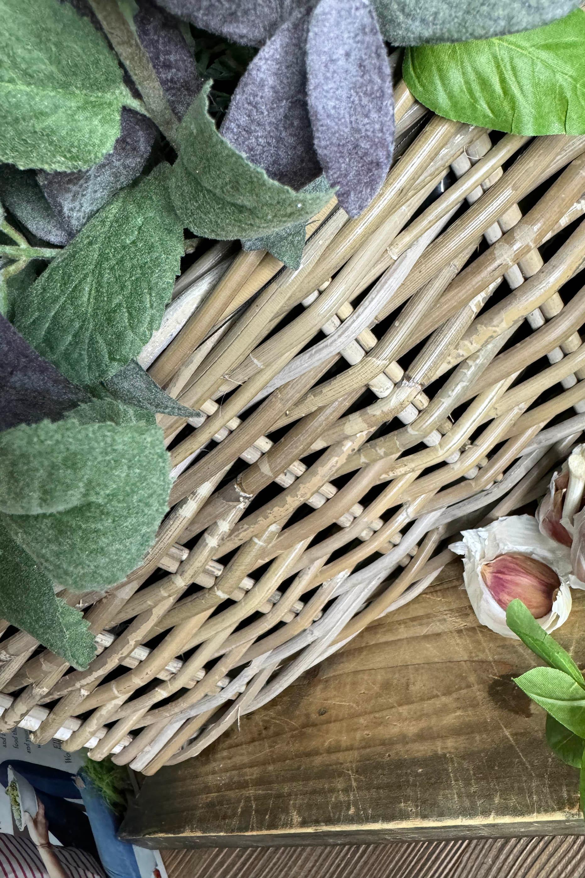 Mixed Herb Basket RTfact Flowers 
