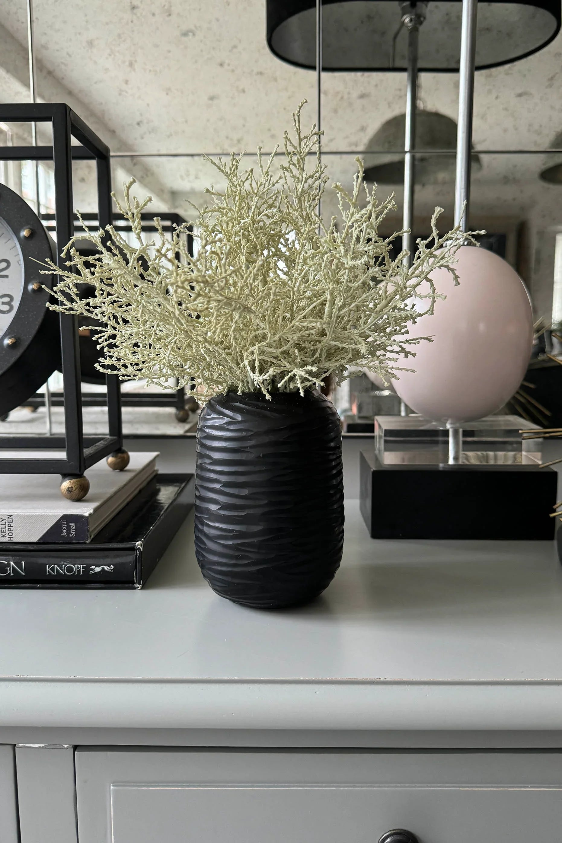 Curly Grass in a Black Carved Vase (Sage) RTfact Flowers 