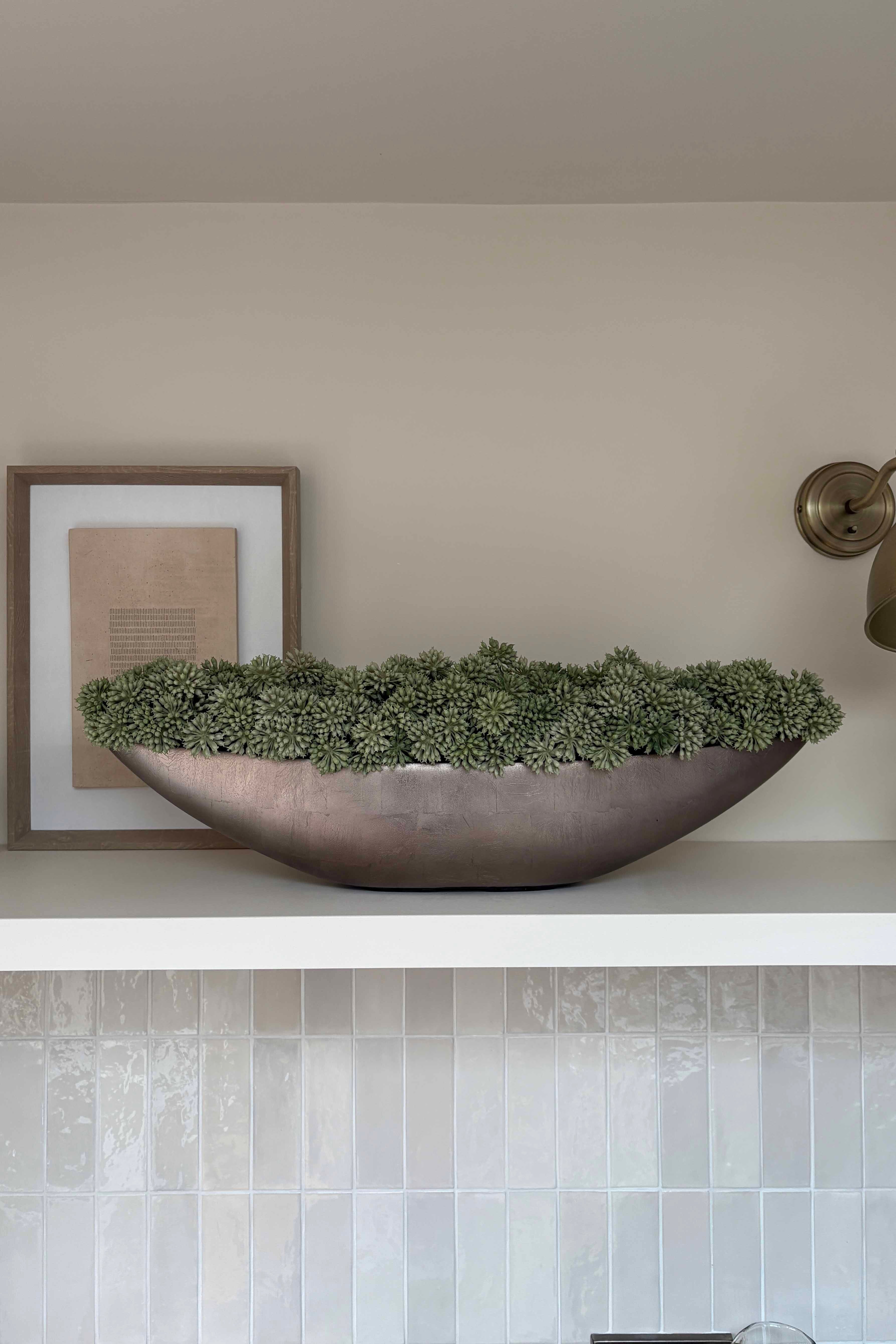 Angelica in a Bronze Lacquered Boat RTfact Flowers 