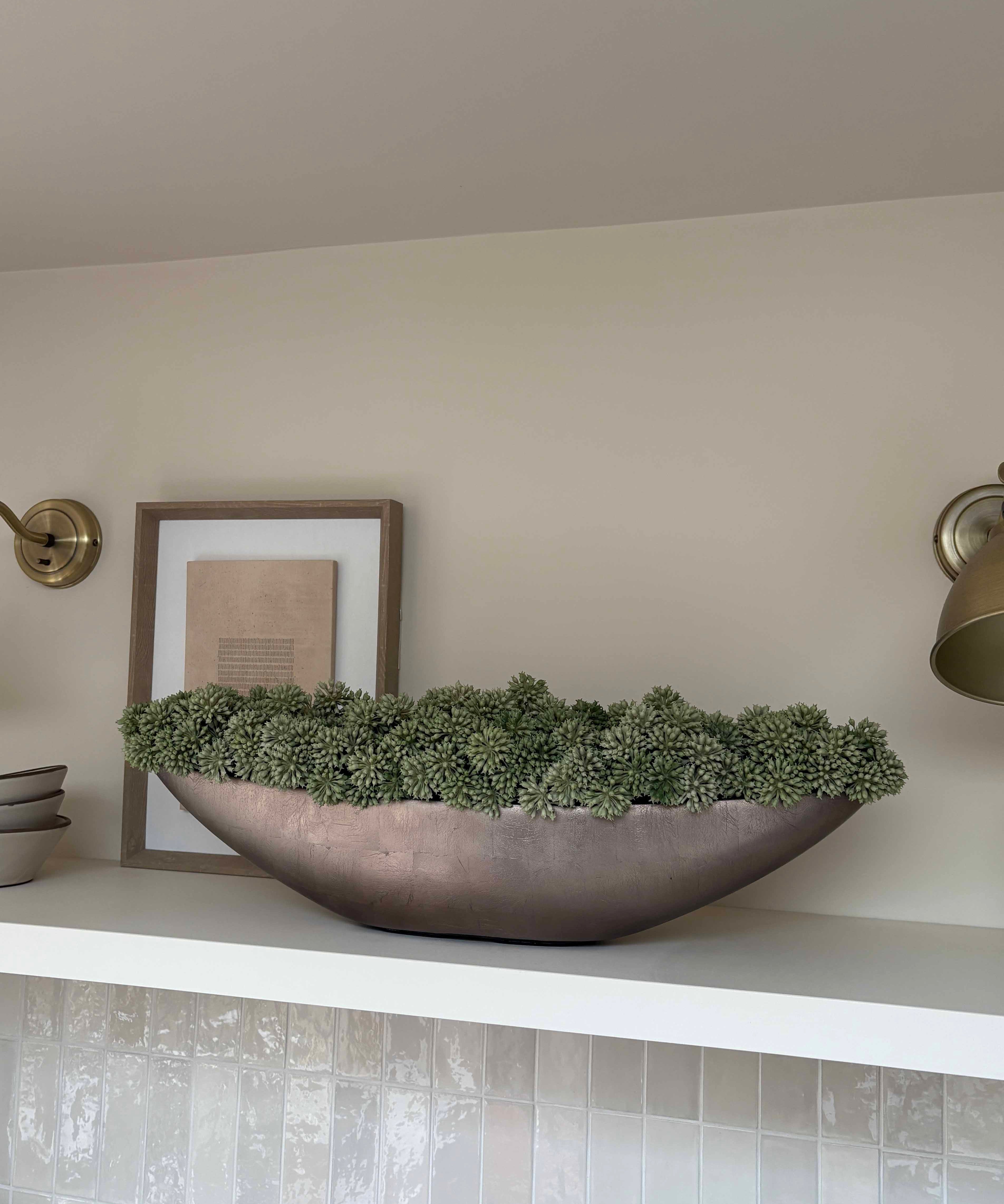 Angelica in a Bronze Lacquered Boat RTfact Flowers 
