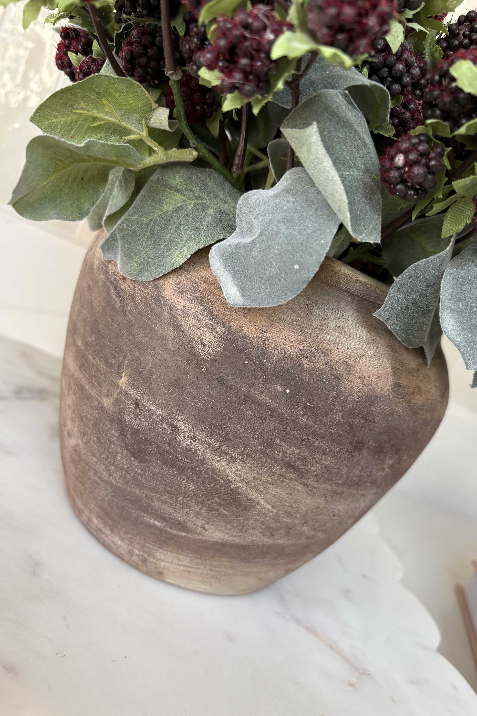 Mulberry in a Terracotta Pot RTfact Flowers 