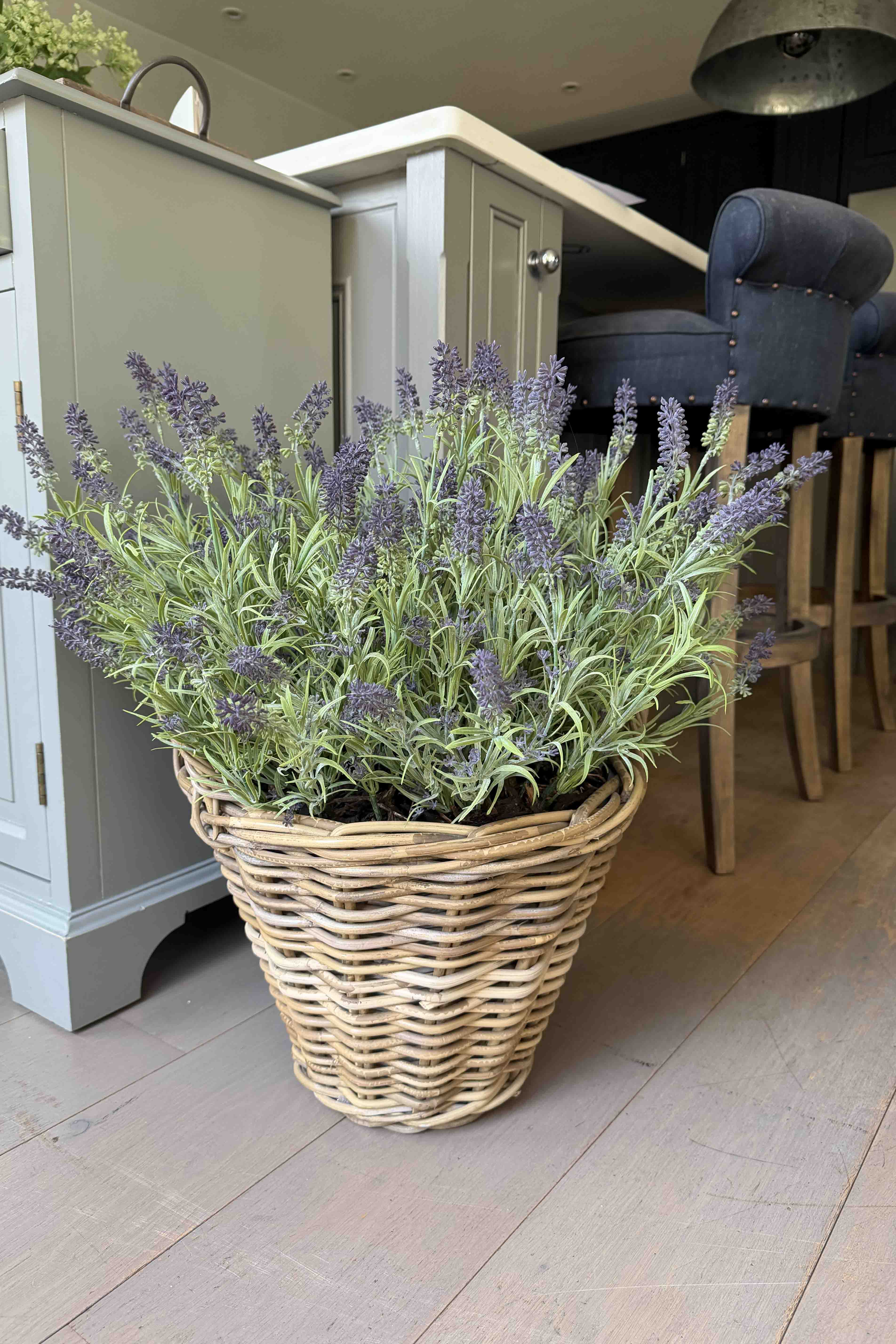 Lavender in a Wicker Basket RTfact Flowers 