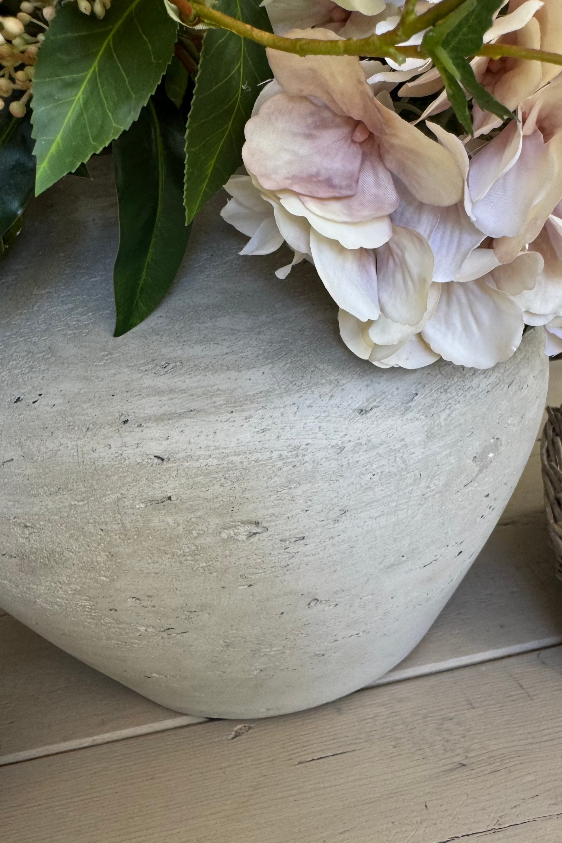 Rose, Hydrangea and Astrantia in Rustic Light Stone Colour Vase RTfact Flowers 