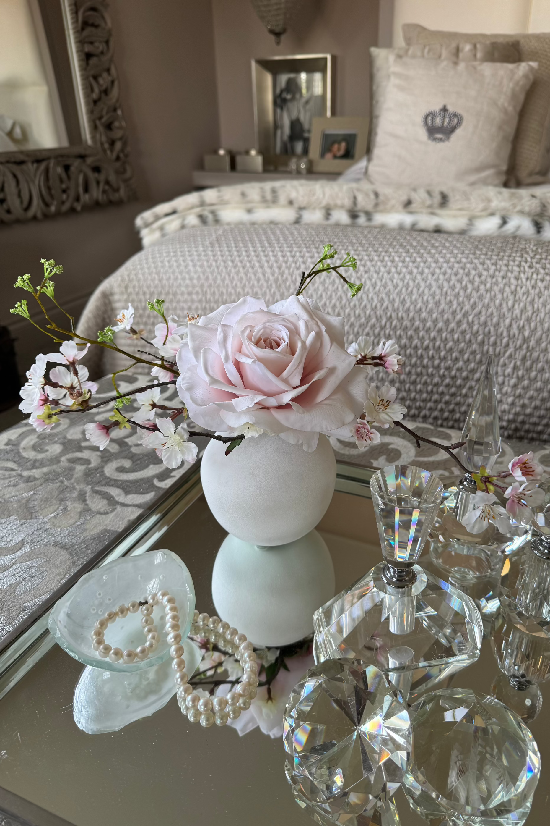 Rose and Blossom in a White Stone Vase RTfact Flowers 
