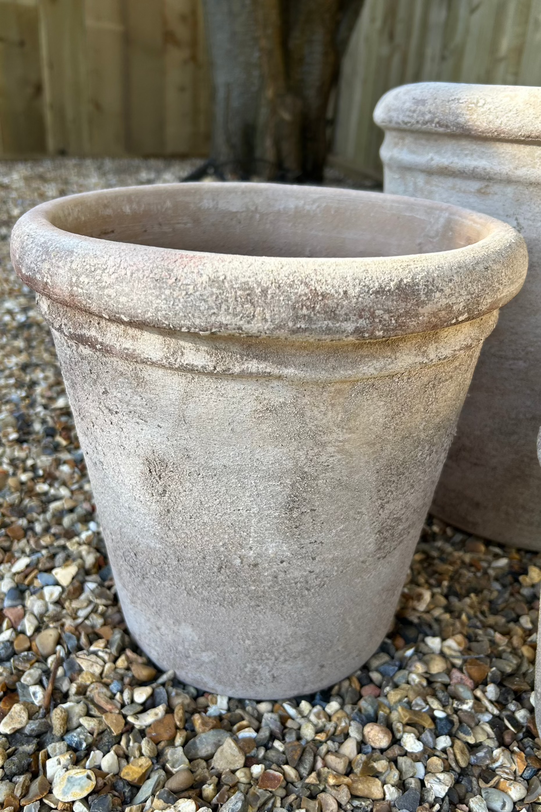 Antique Terracotta Pot RTfact Flowers 