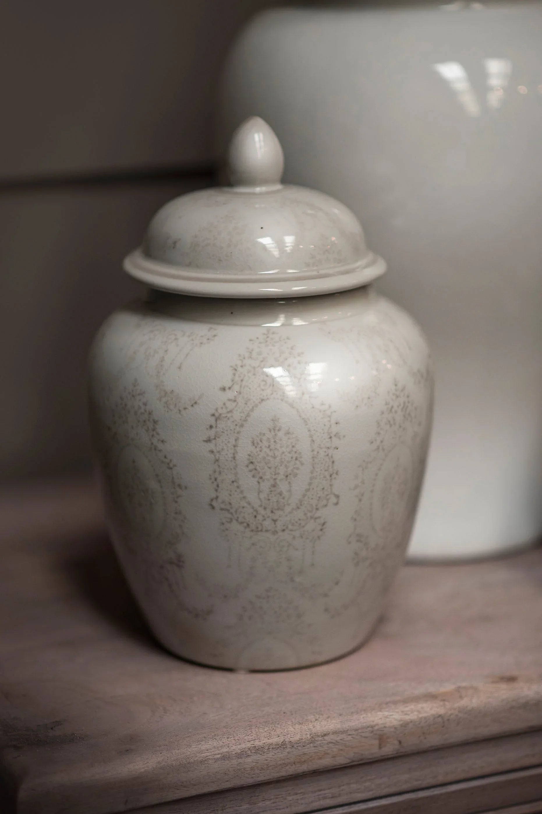 White Ceramic Ginger Jars RTfact Flowers 