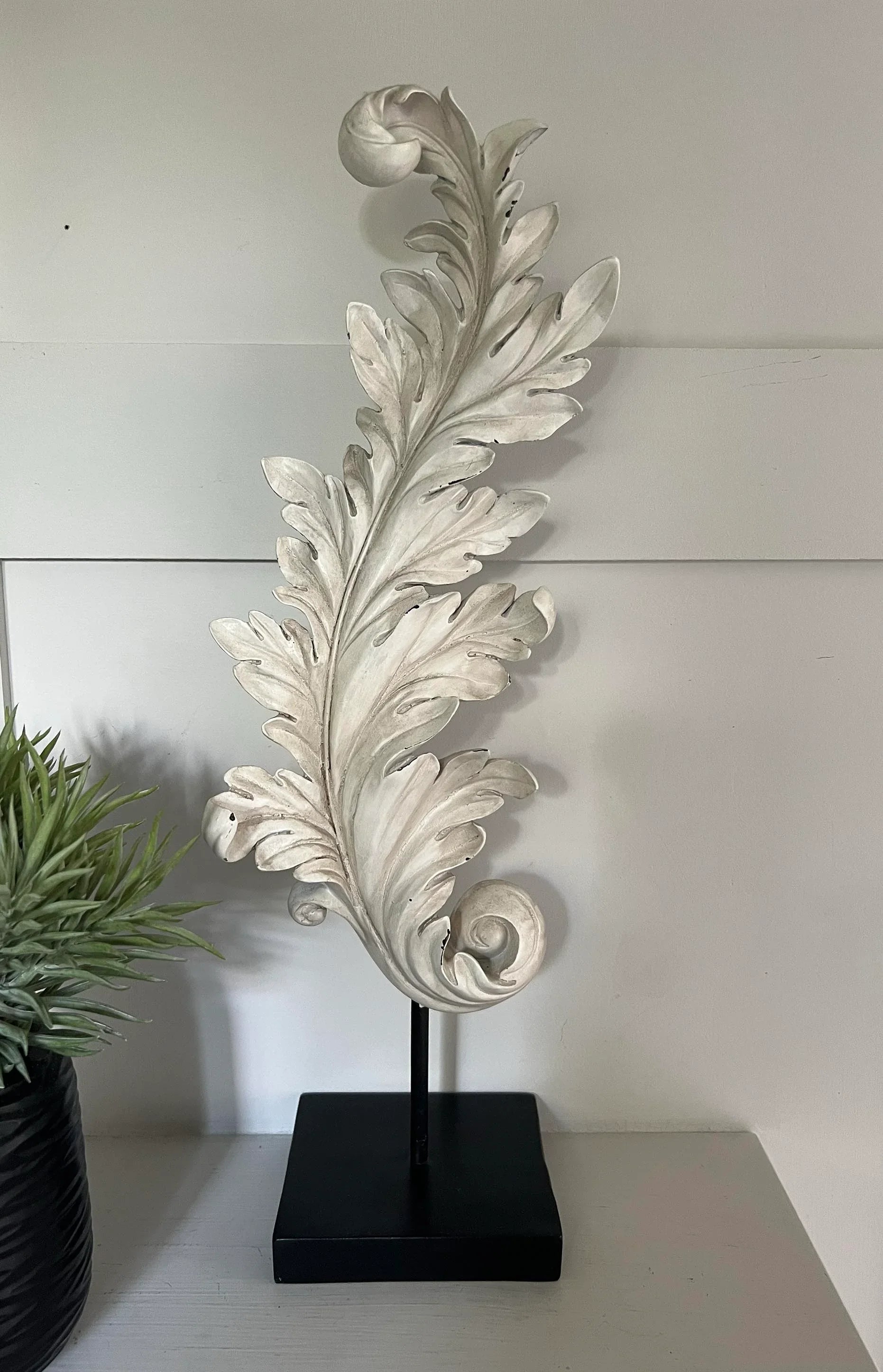 Feather Decorative Piece ( White) RTfact Flowers 