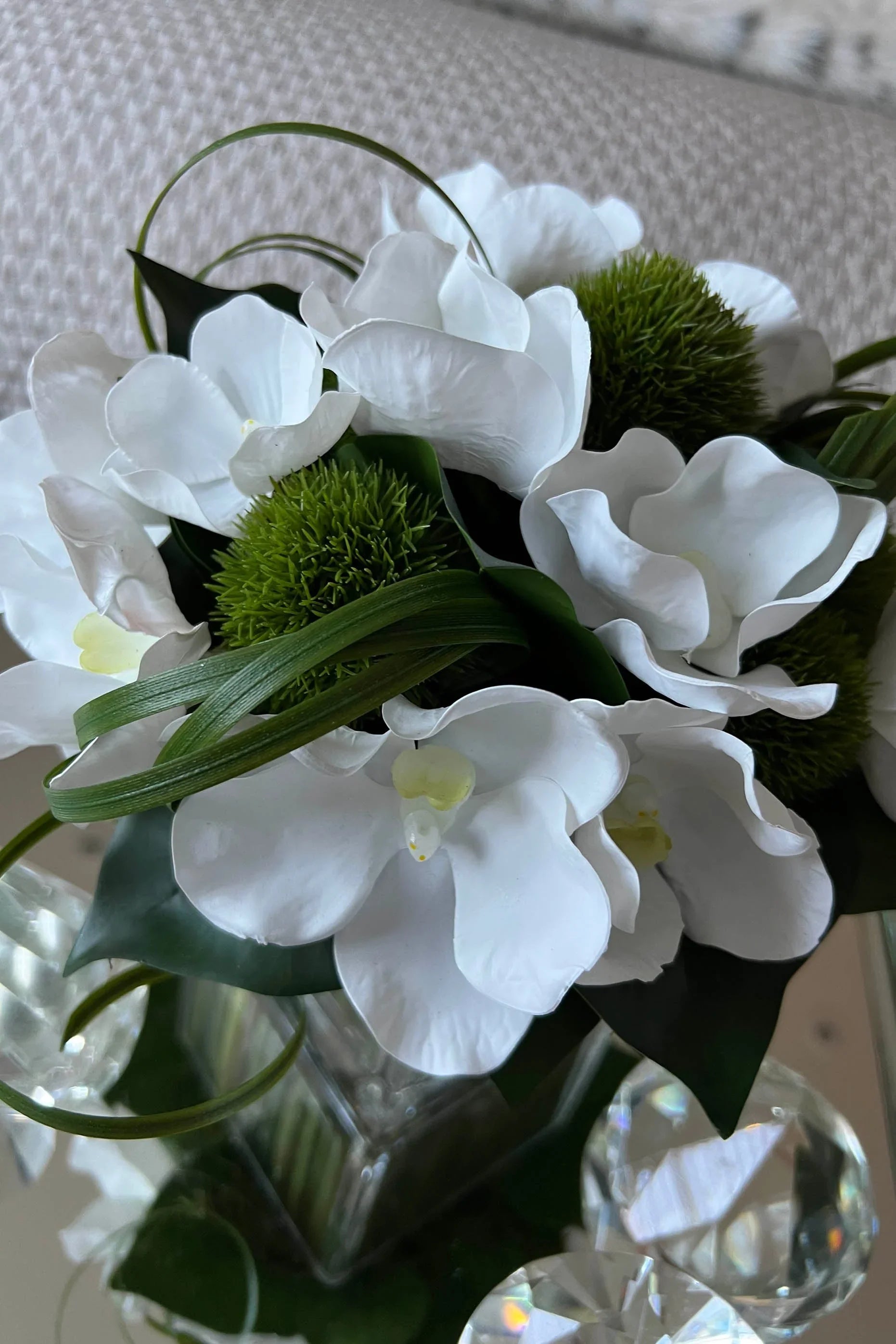 Vanda Orchid with Dianthus in a Stem Lined Cube RTfact Flowers 