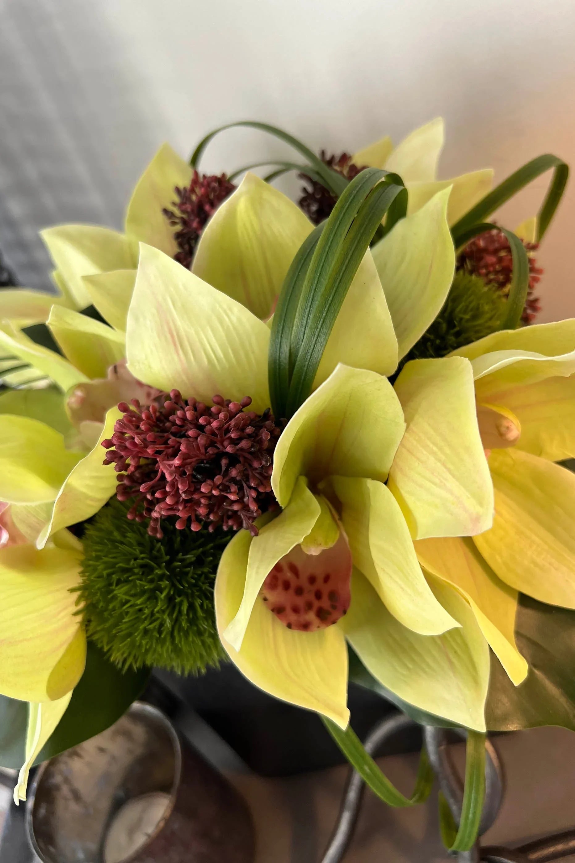 Cymbidium Orchids with Dianthus in a Pewter Stone Cube (Yellow) RTfact Flowers 