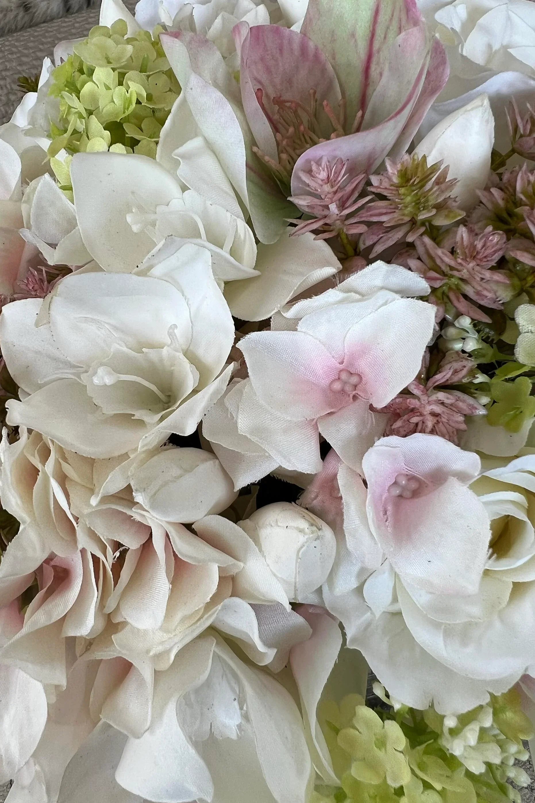 Rose, Hellebore, Hydrangea and Guelder Rose in a Stem Lined Cylinder RTfact Flowers 